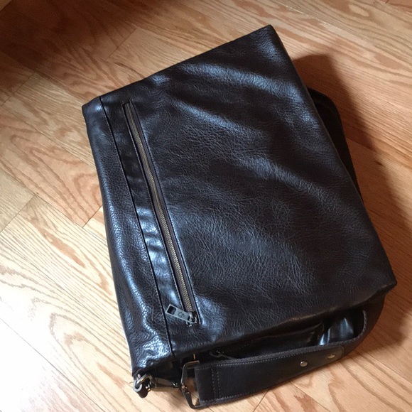 Laptop Bag / Satchel (Vegan Leather) - Picture 10 of 10